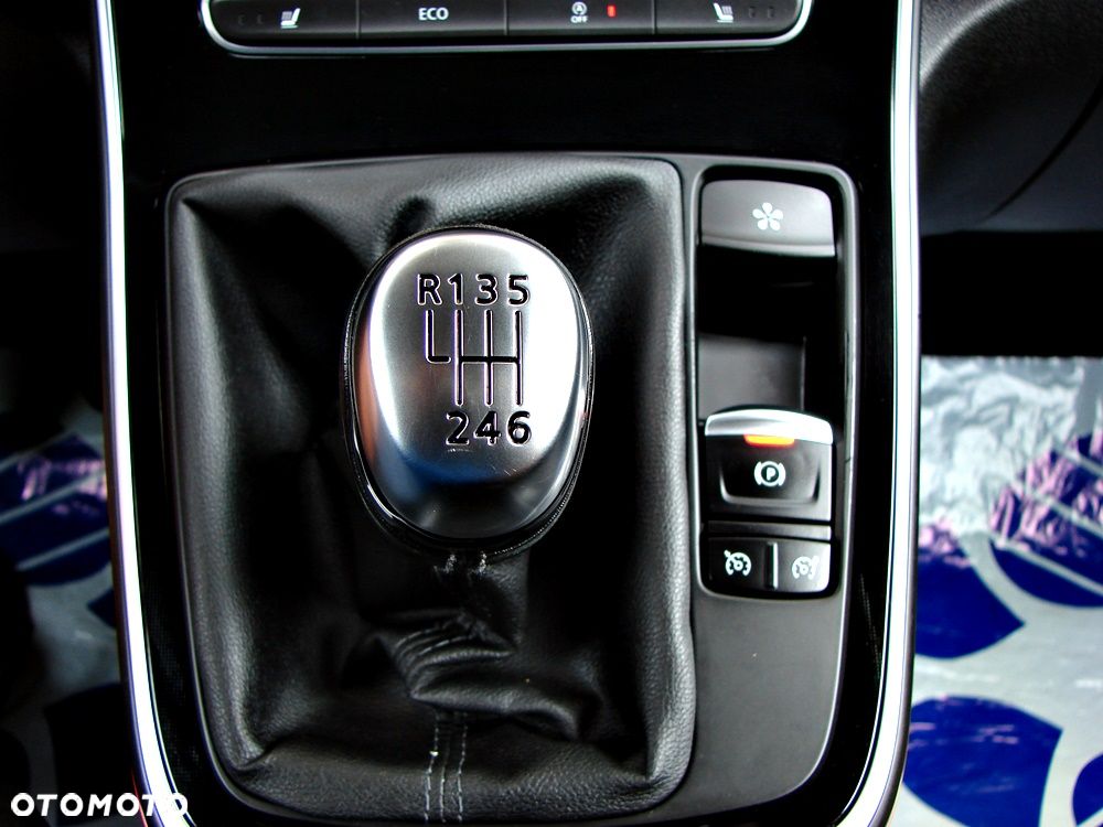 Renault Grand Scenic Energy TCe 130 S&S Bose Edition - 29