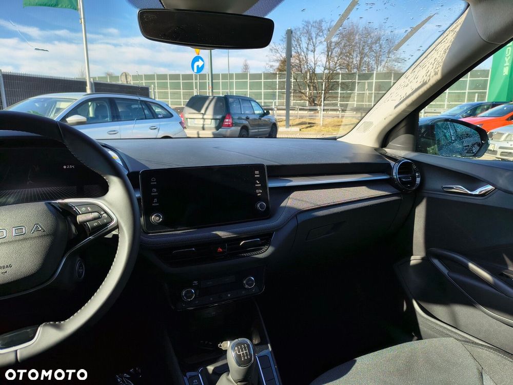 Skoda Fabia 1.0 TSI Drive - 19