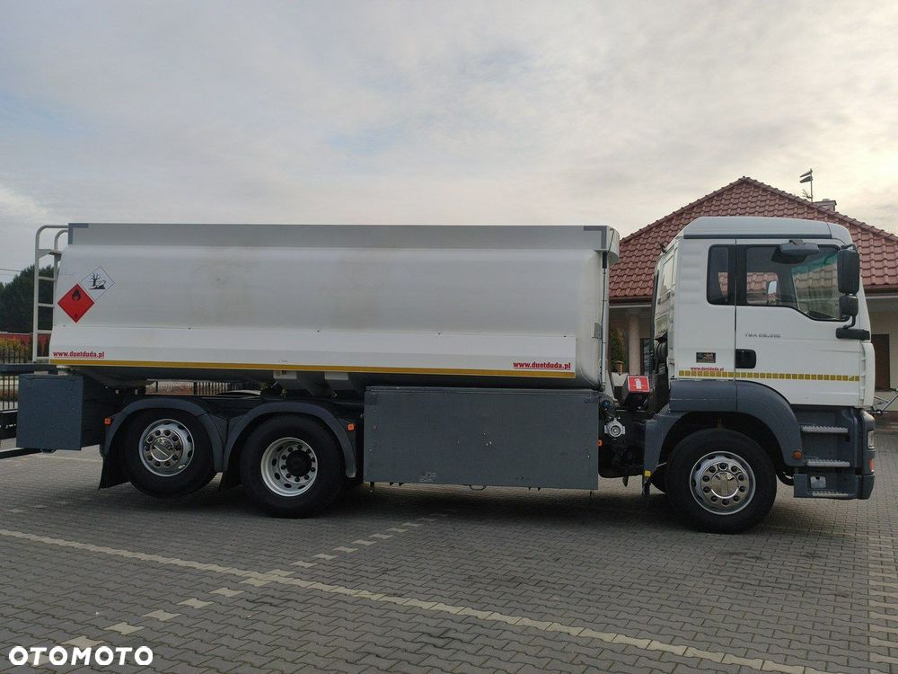 MAN TGA 26.310 Autocysterna z Dystrybucją - 15
