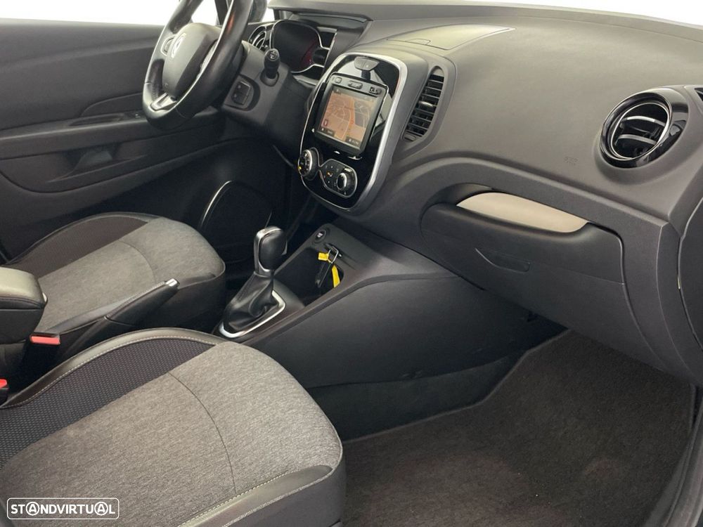 Renault Captur 1.5 dCi Exclusive XMOD EDC - 15