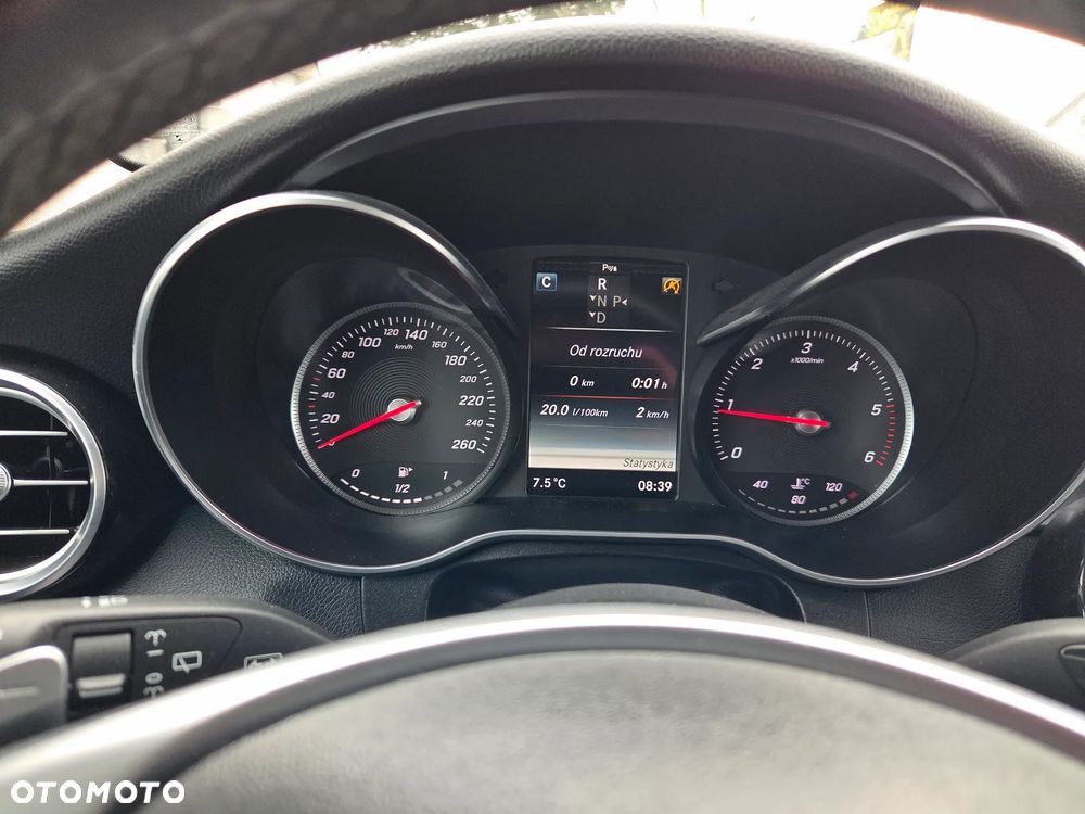 Mercedes-Benz GLC 250 d 4Matic 9G-TRONIC AMG Line - 19