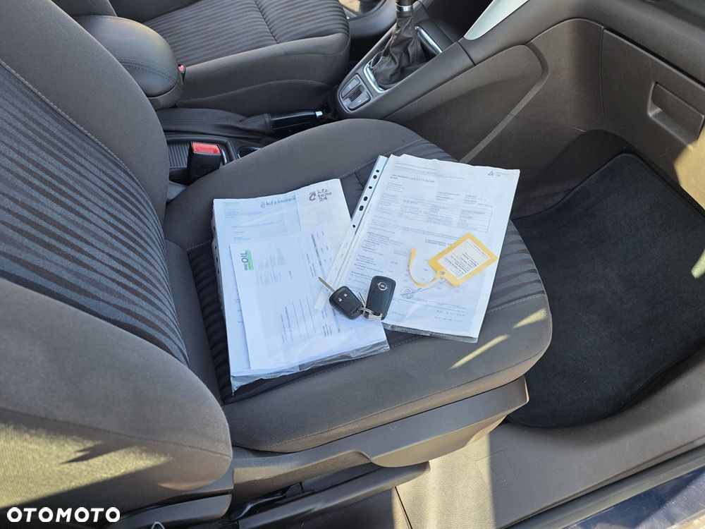 Opel Zafira 1.4 T Cosmo EcoFLEX S&S - 24