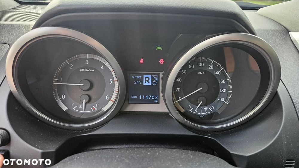 Toyota Land Cruiser - 11