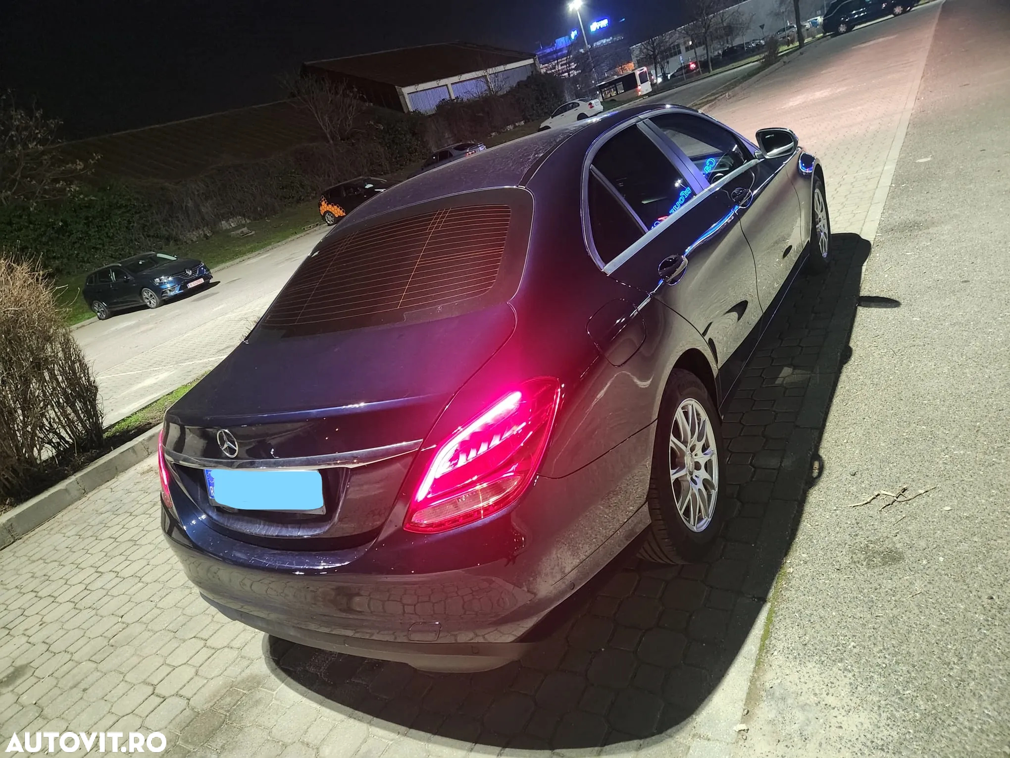 Mercedes-Benz C - 17