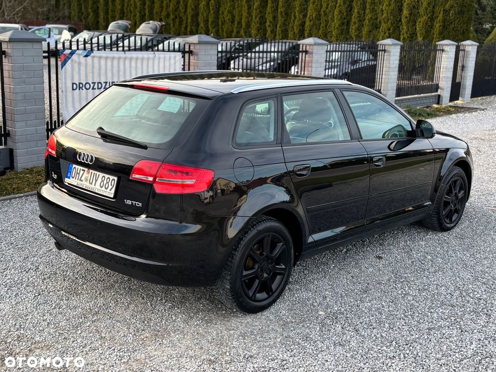 Audi A3 Sportback - 21