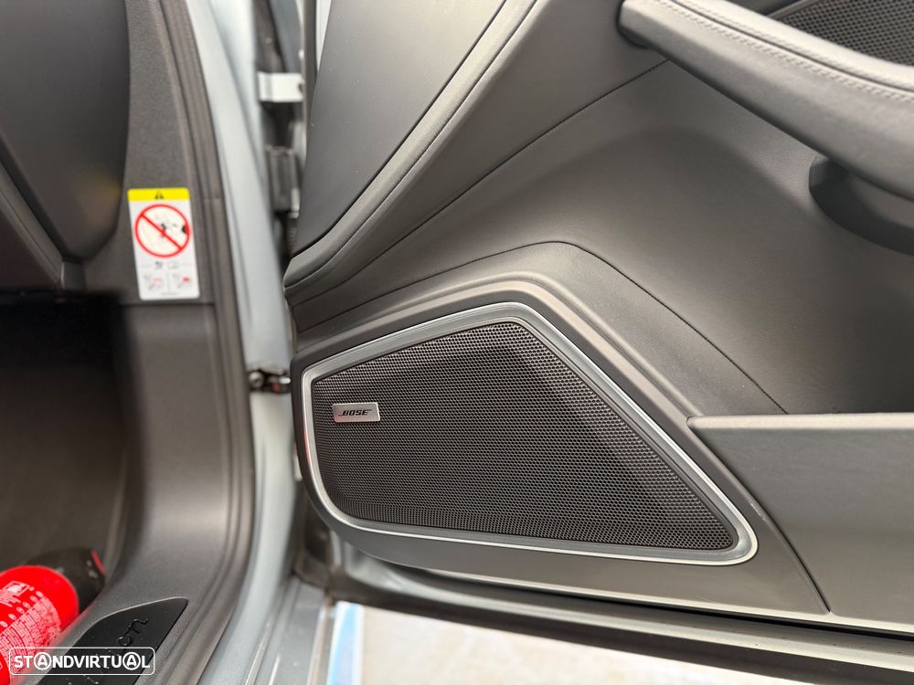 Porsche Panamera 4 E-Hybrid Platinum Edition - 25
