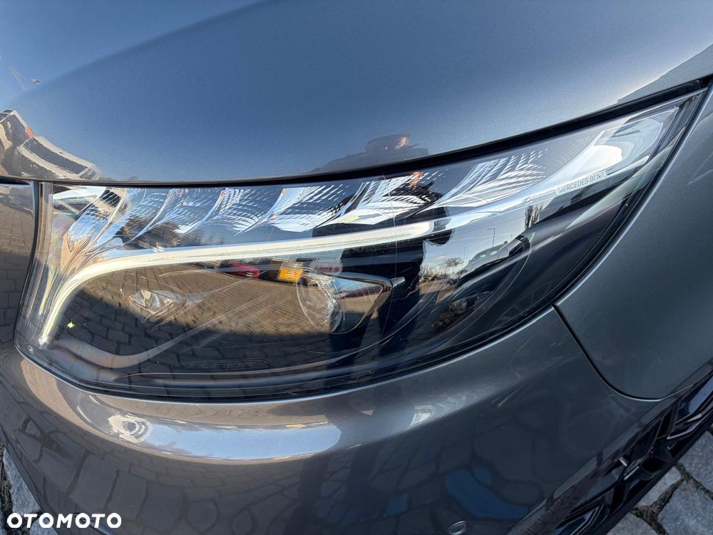 Mercedes-Benz Klasa V 300 d 4-Matic Avantgarde 9G-Tronic - 8