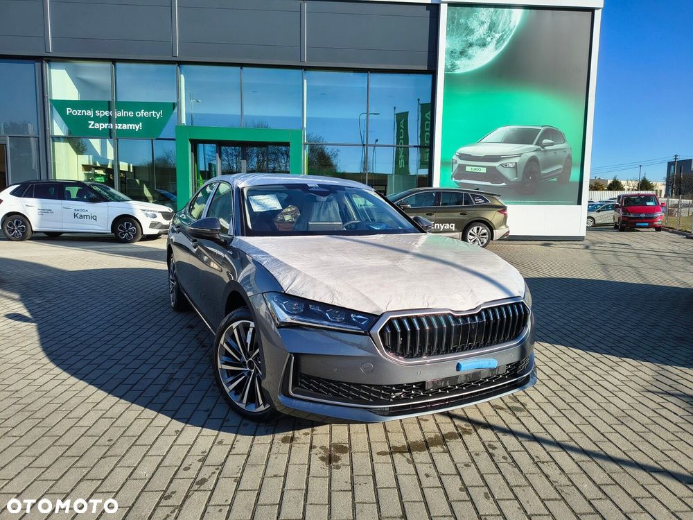 Skoda Superb 2.0 TDI SCR 4x4 L&K DSG - 2