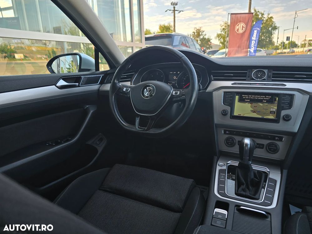 Volkswagen Passat - 23