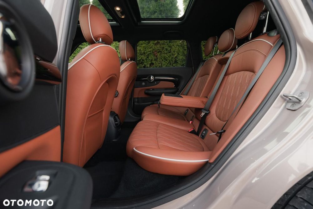 MINI Clubman - 16