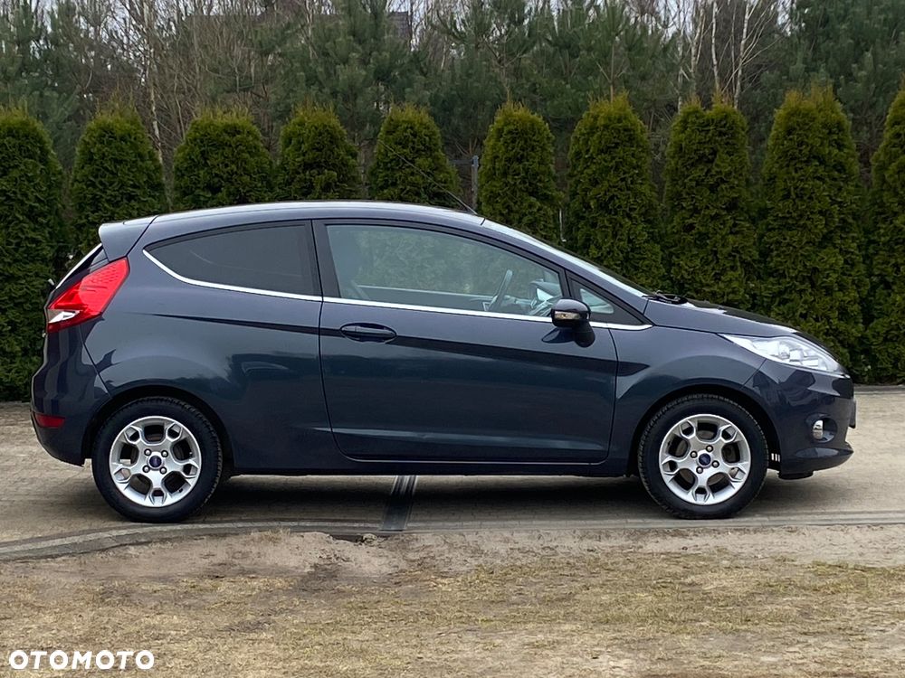 Ford Fiesta 1.4 Titanium EU5 - 4