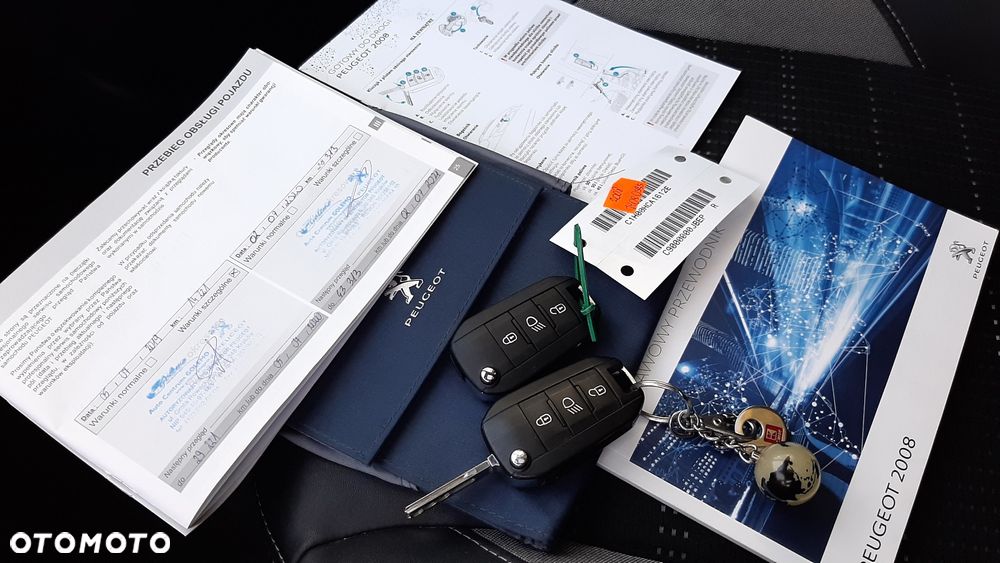 Peugeot 2008 1.2 Pure Tech GPF Allure S&S - 31
