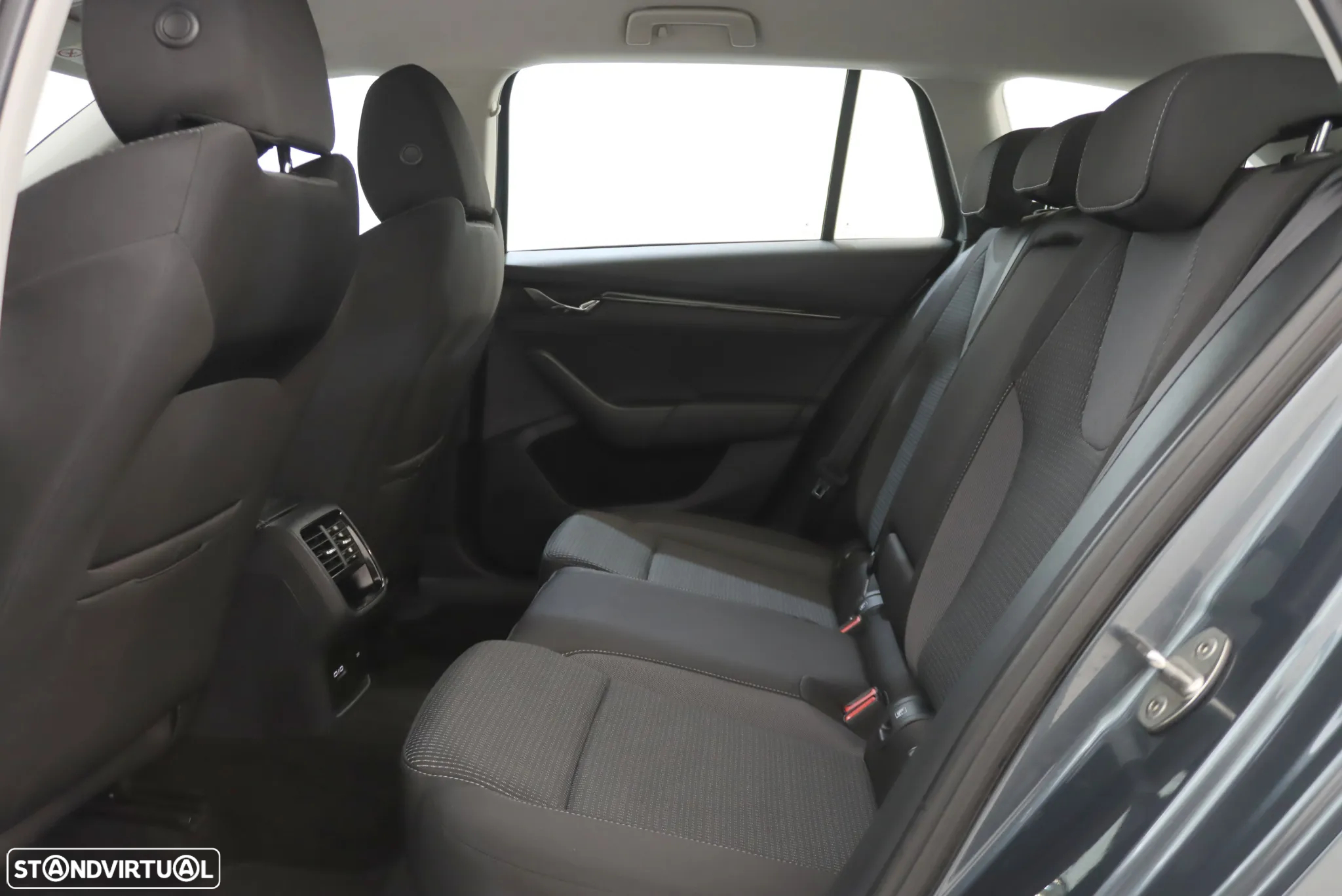 Skoda Octavia Break 2.0 TDI Ambition - 9