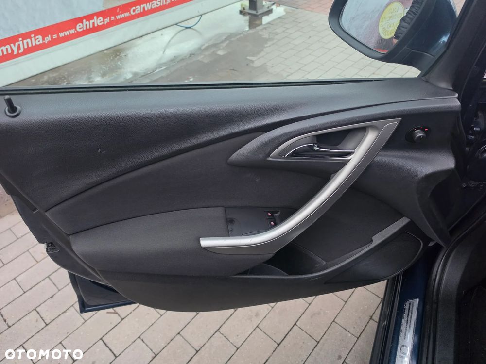 Opel Astra - 24