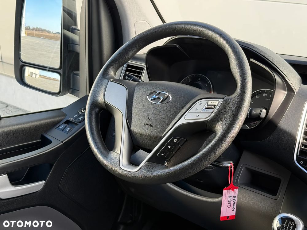 Hyundai H350 - 16