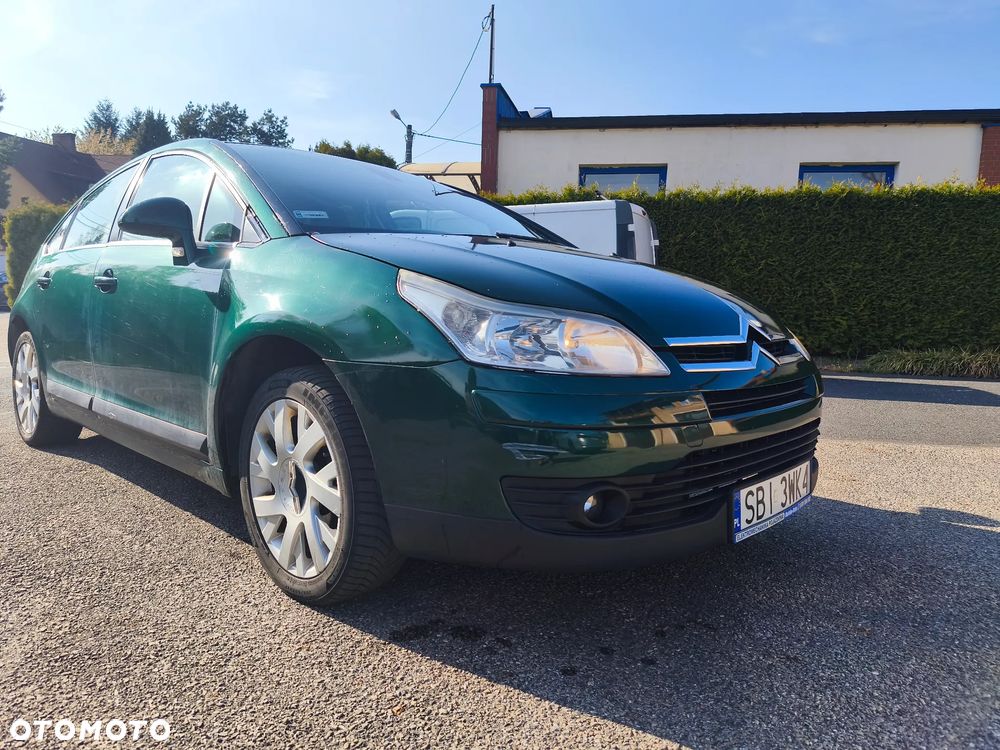 Citroën C4 2.0 16V VTR Plus - 8