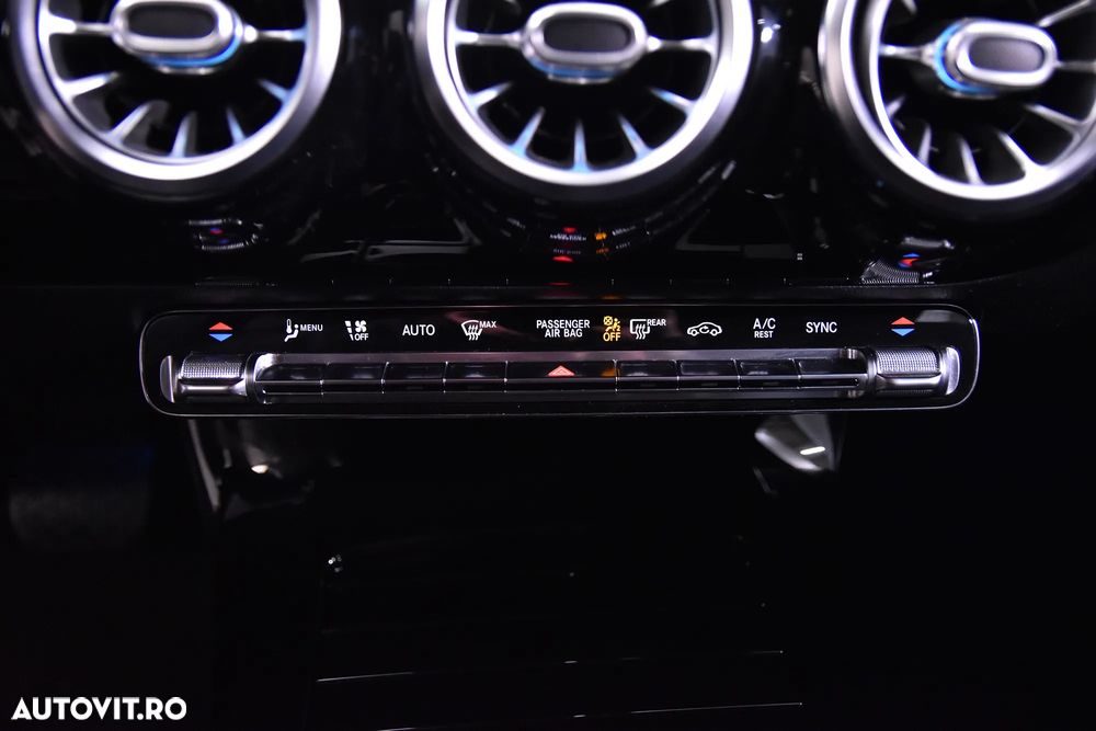 Mercedes-Benz CLA - 18