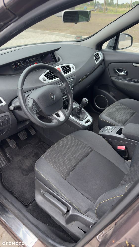 Renault Scenic 1.4 16V TCE Expression - 13