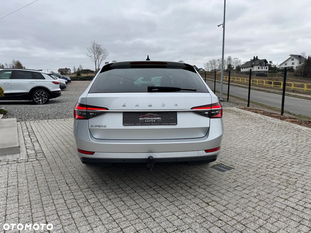 Skoda Superb 2.0 TDI DSG Ambition - 7