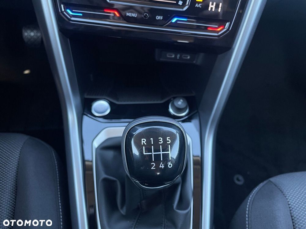 Volkswagen T-Roc 1.5 TSI Life Plus - 24