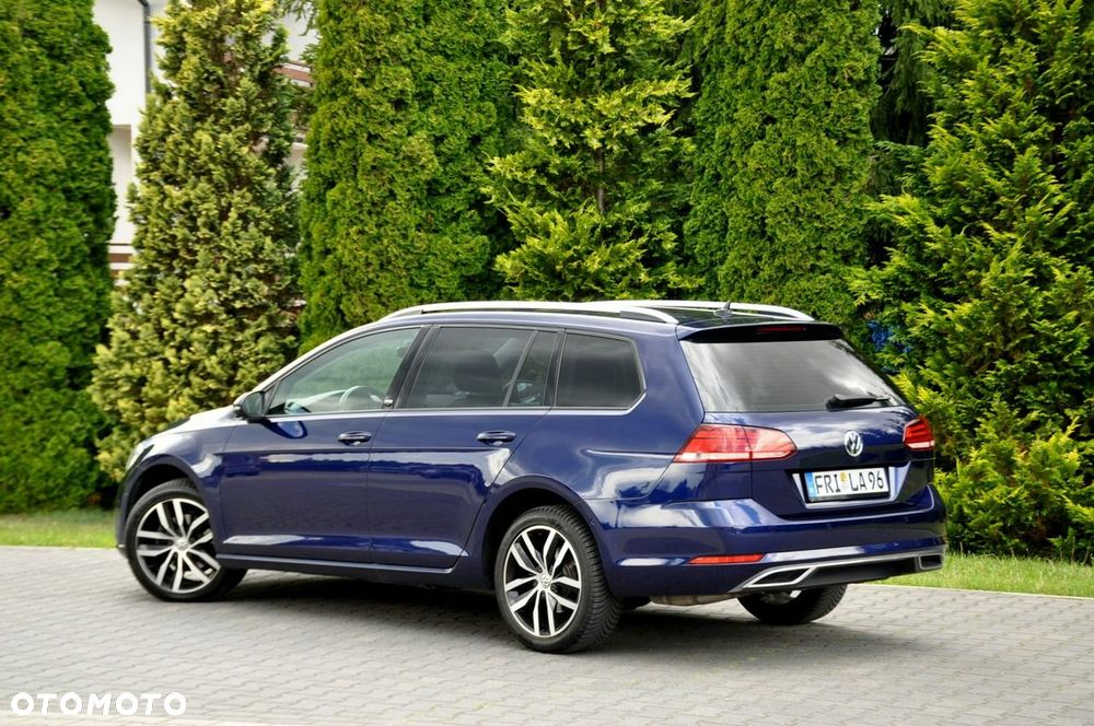 Volkswagen Golf Variant - 13