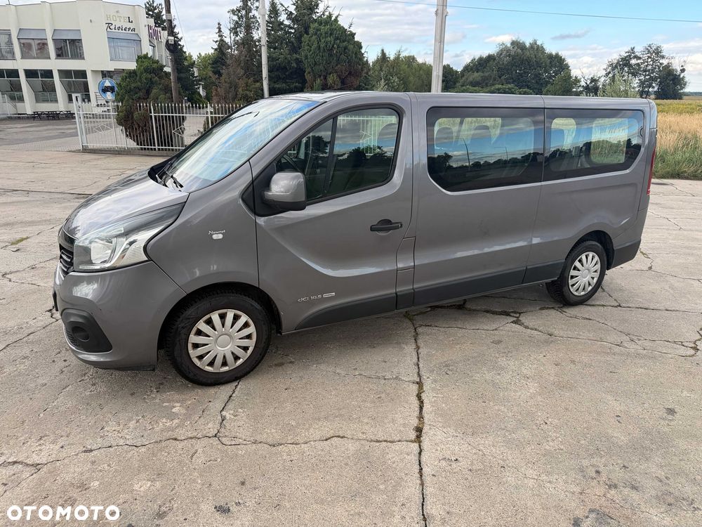 Renault Trafic - 1