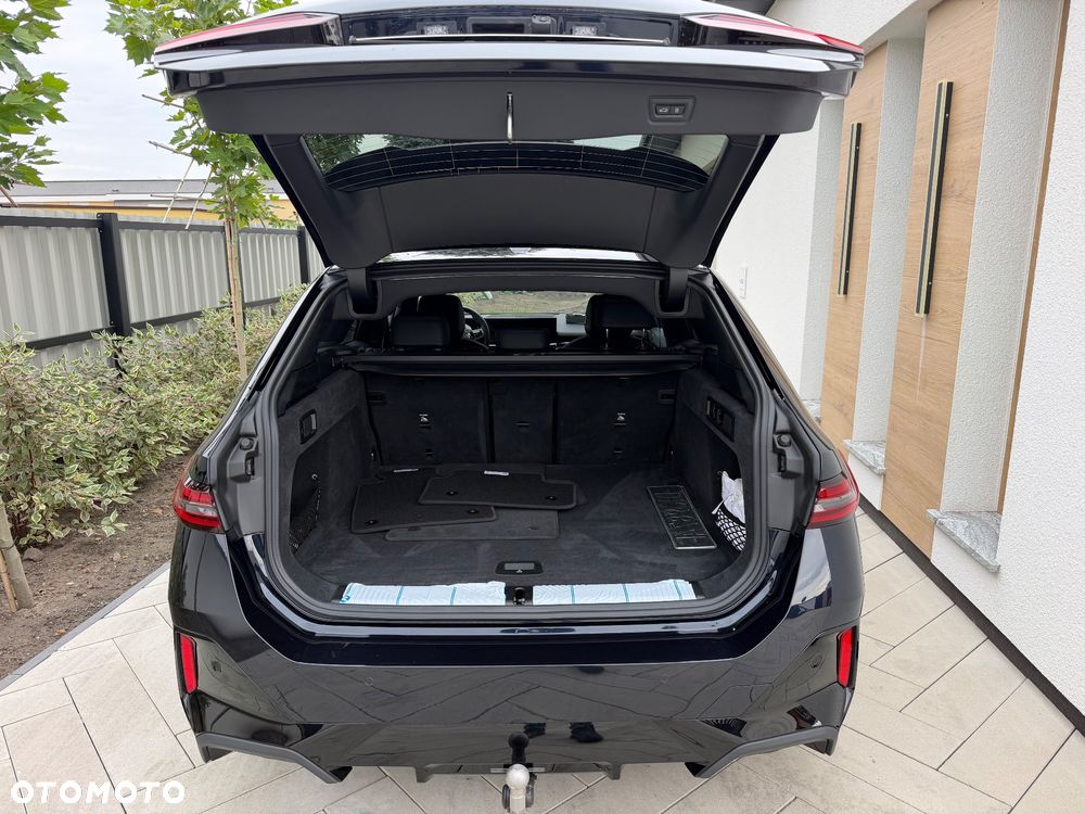 BMW Seria 5 520d xDrive mHEV M Sport Edition - 22