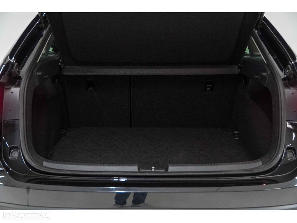 VW Taigo 1.0 TSI Urban - 17