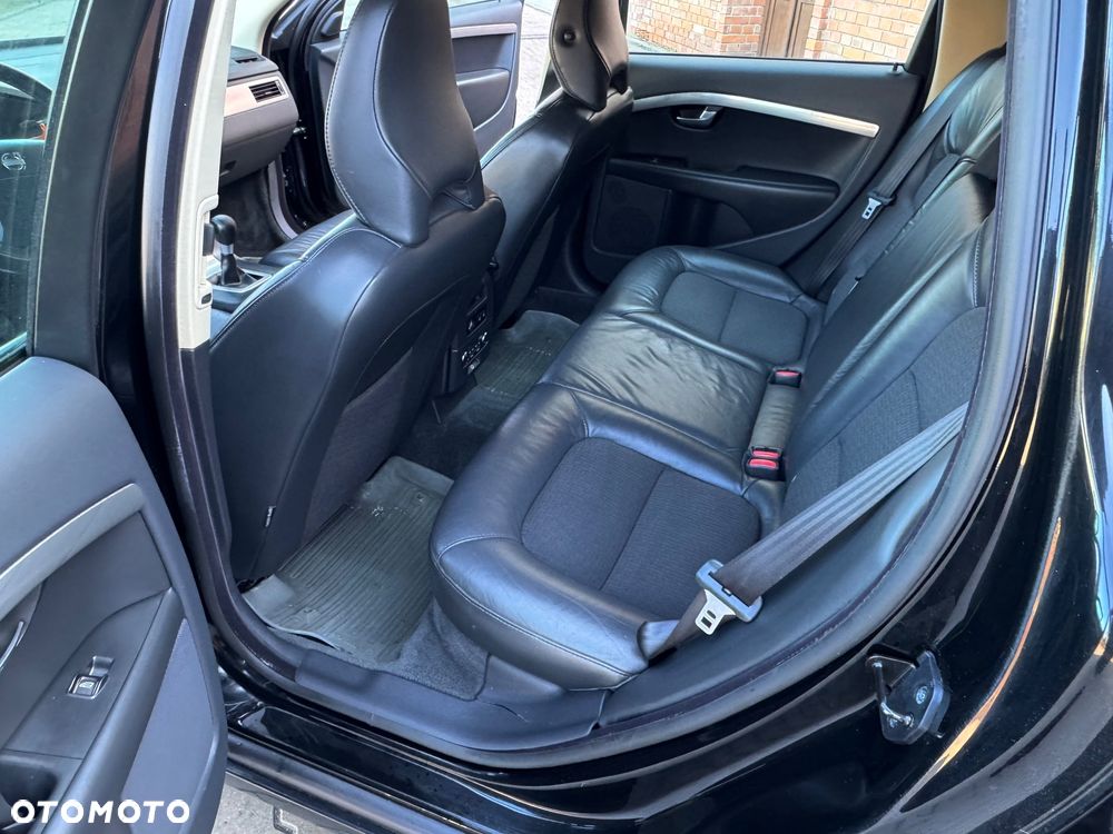 Volvo V70 2.0 - 16