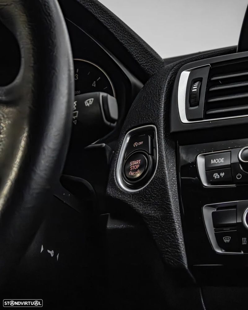 BMW 220 d Cabrio Sport Line - 15