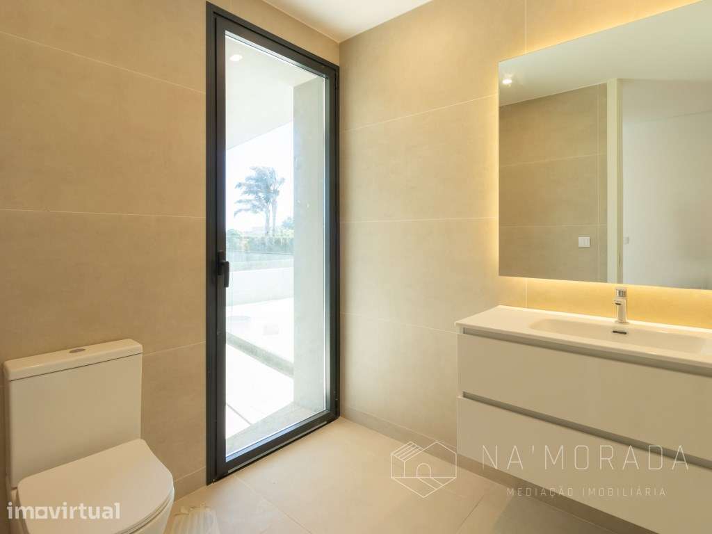 Apartamento T3 com terraço de 40 m² em São Félix da Marinha - Widok 5