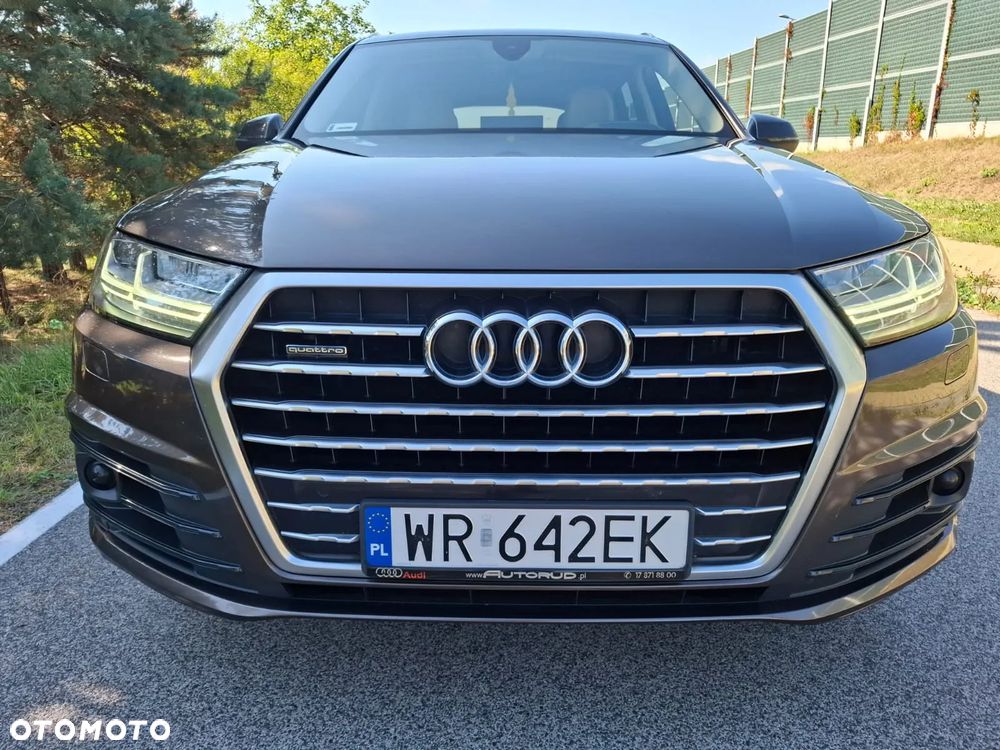Audi Q7 - 3