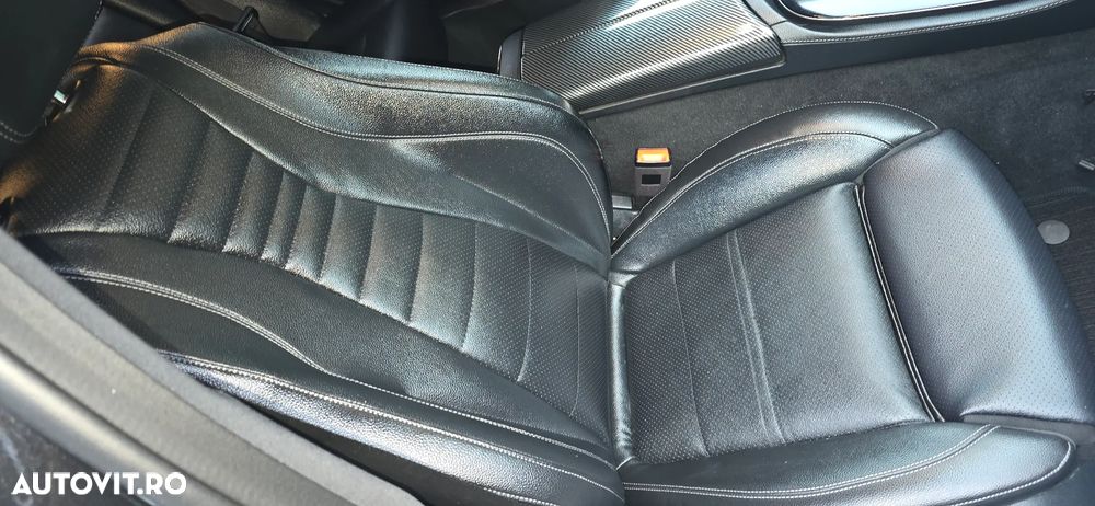 Mercedes-Benz E 220 d 4Matic 9G-TRONIC AMG Line - 9