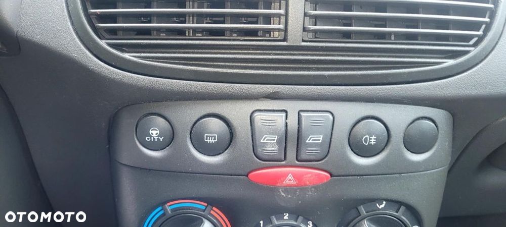 Panel przełączników Fiat Punto II - 1