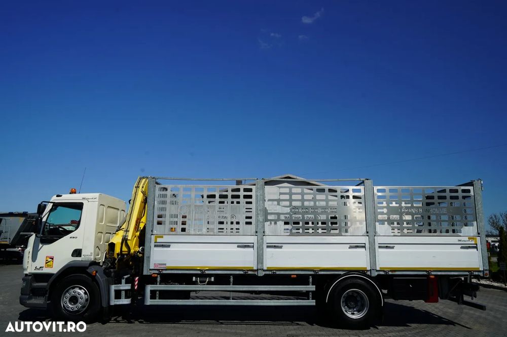 DAF LF 250 / 4X2 / LIVRARE - 7.30 + HDS HYVA HB 150XE3 / RADIOCOMANDĂ / ROTATOARE / MAX. CAPACITATE DE RIDICARE: 5200 KG / FURCĂ PENTRU PALEȚI / EURO 6 - 11