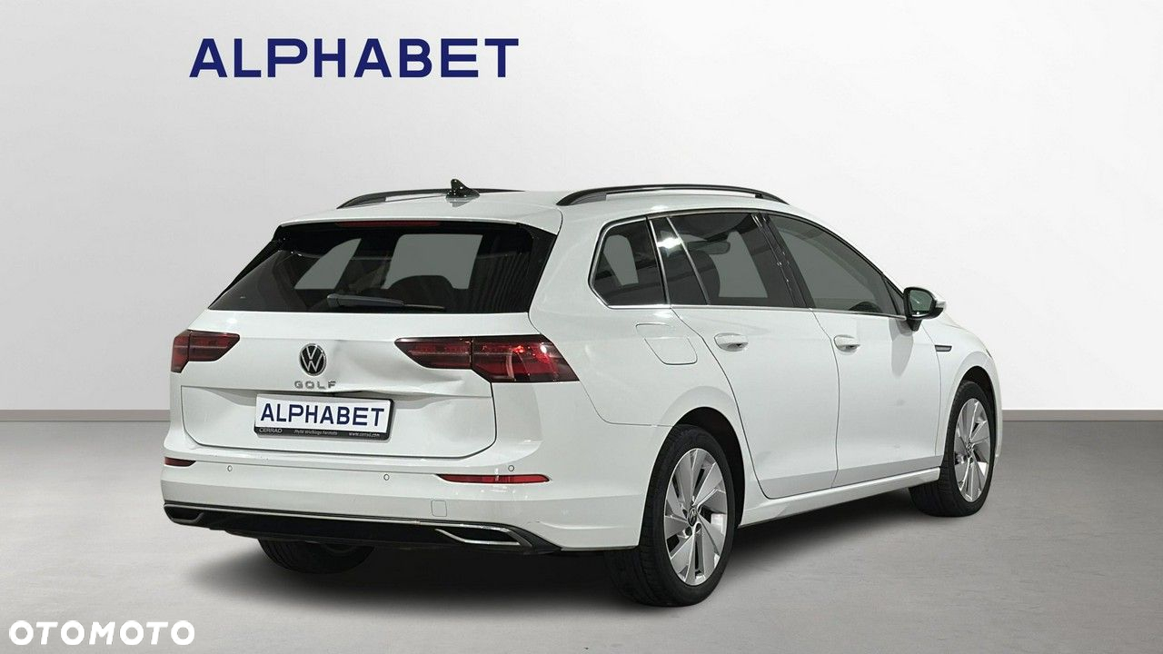 Volkswagen Golf - 6