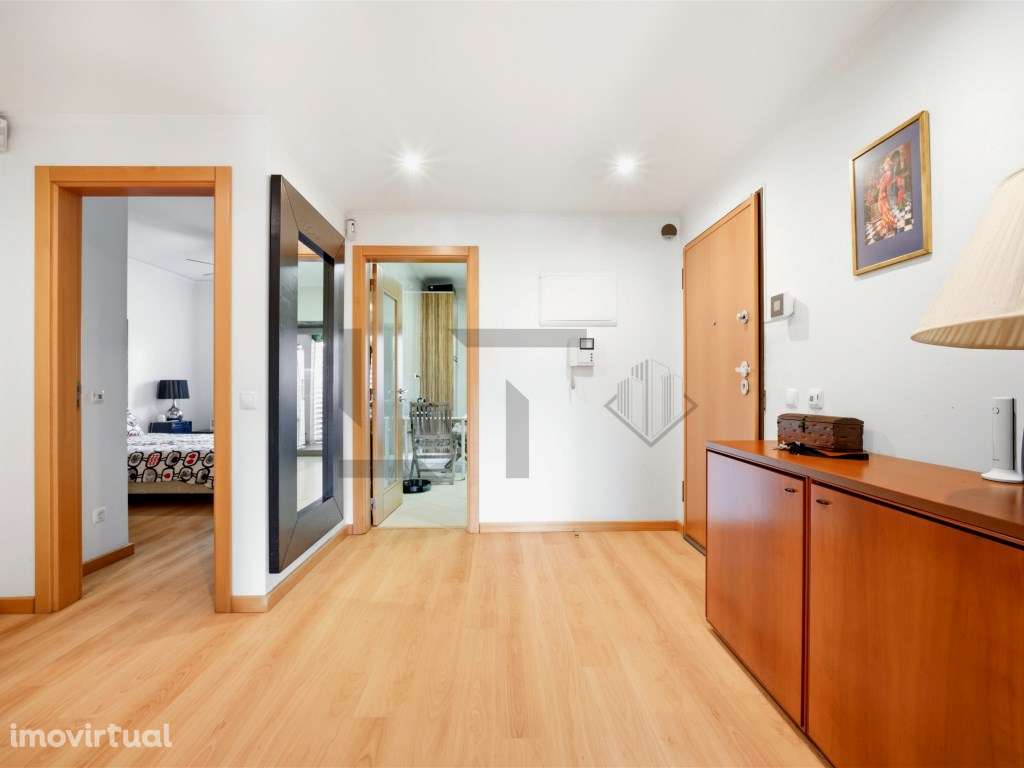 Fantástico Apartamento T2 com Terraço para Venda em Condomínio Priv... - Grande imagem: 3/19