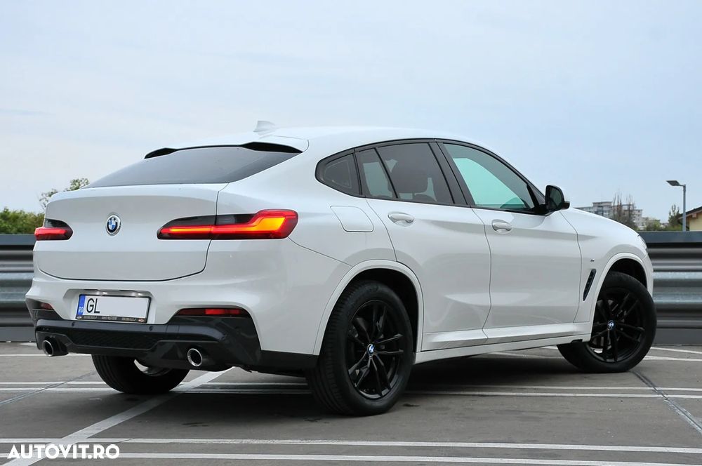 BMW X4 xDrive20d AT MHEV - 28