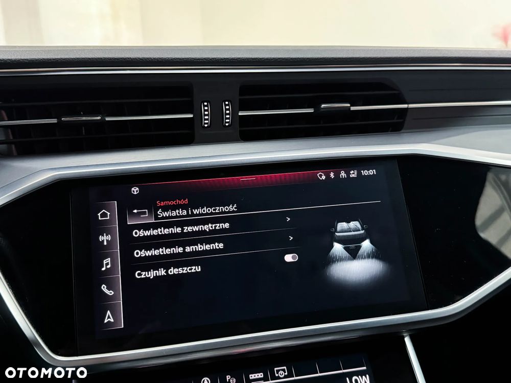 Audi A6 Avant 40 TDI quattro S tronic S line - 37