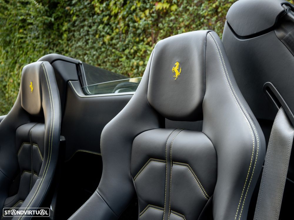Ferrari 488 GTB Spider - 27