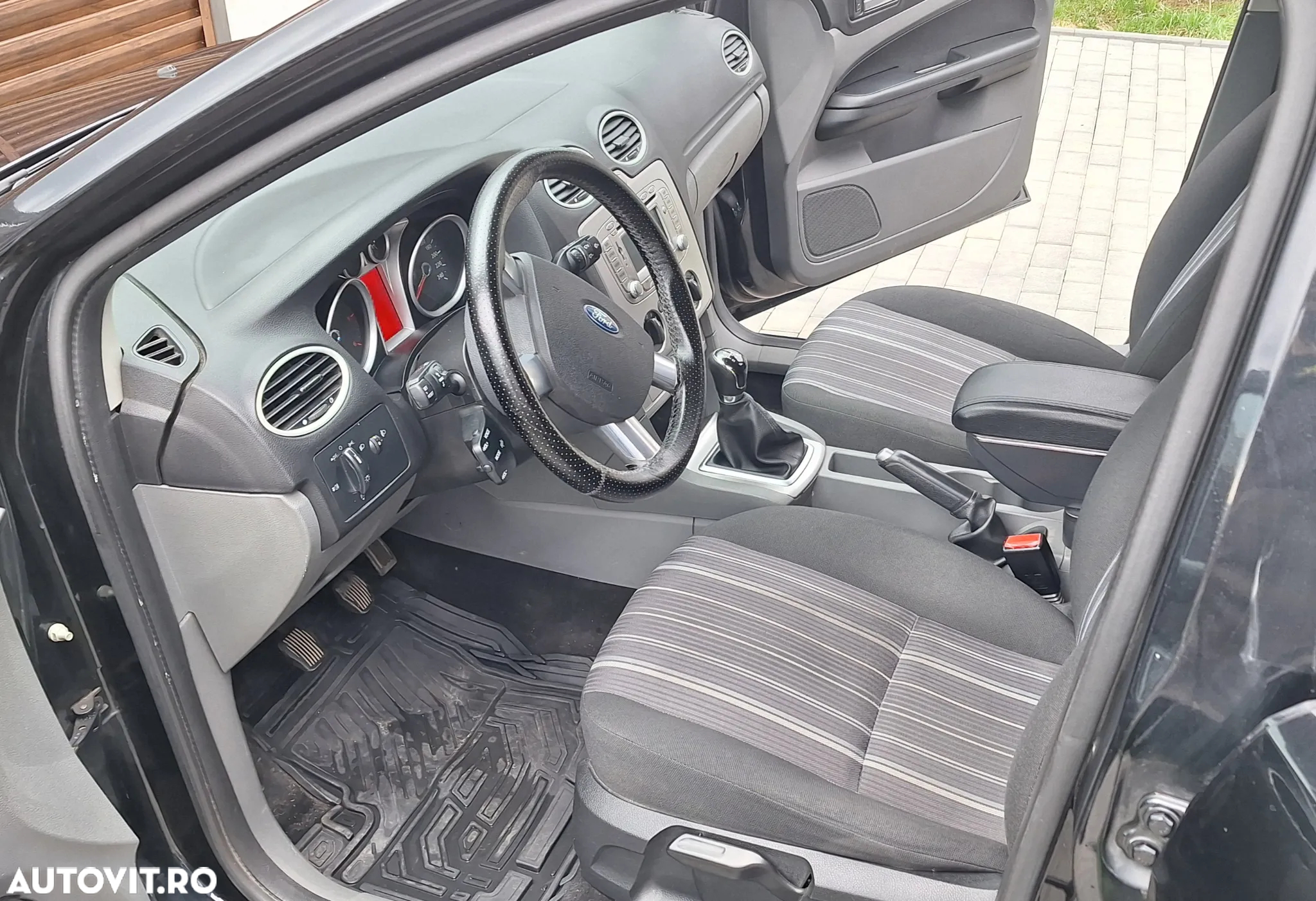 Ford Focus 1.6 TDCI 90 CP Trend - 5