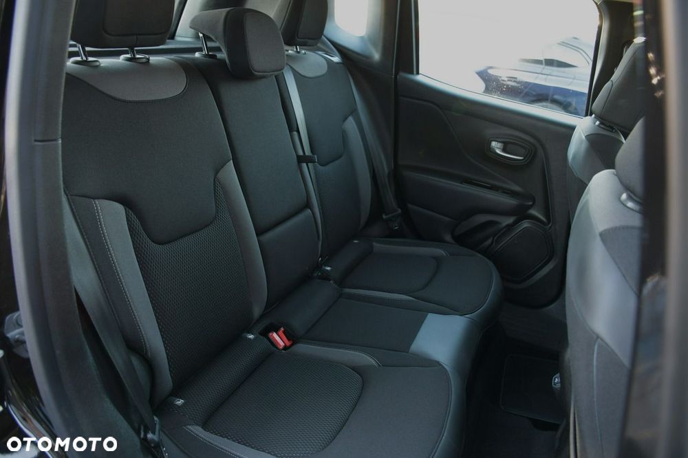 Jeep Renegade 1.3 T-GDI 4xe Automatik Limited - 27