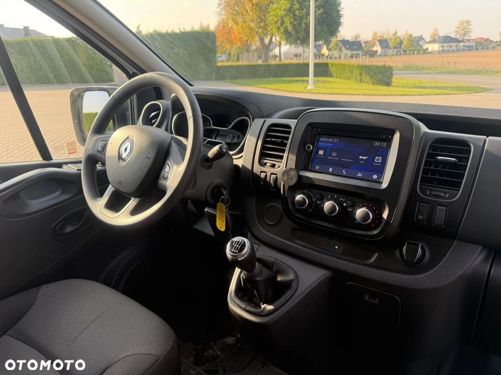 Renault Trafic - 34
