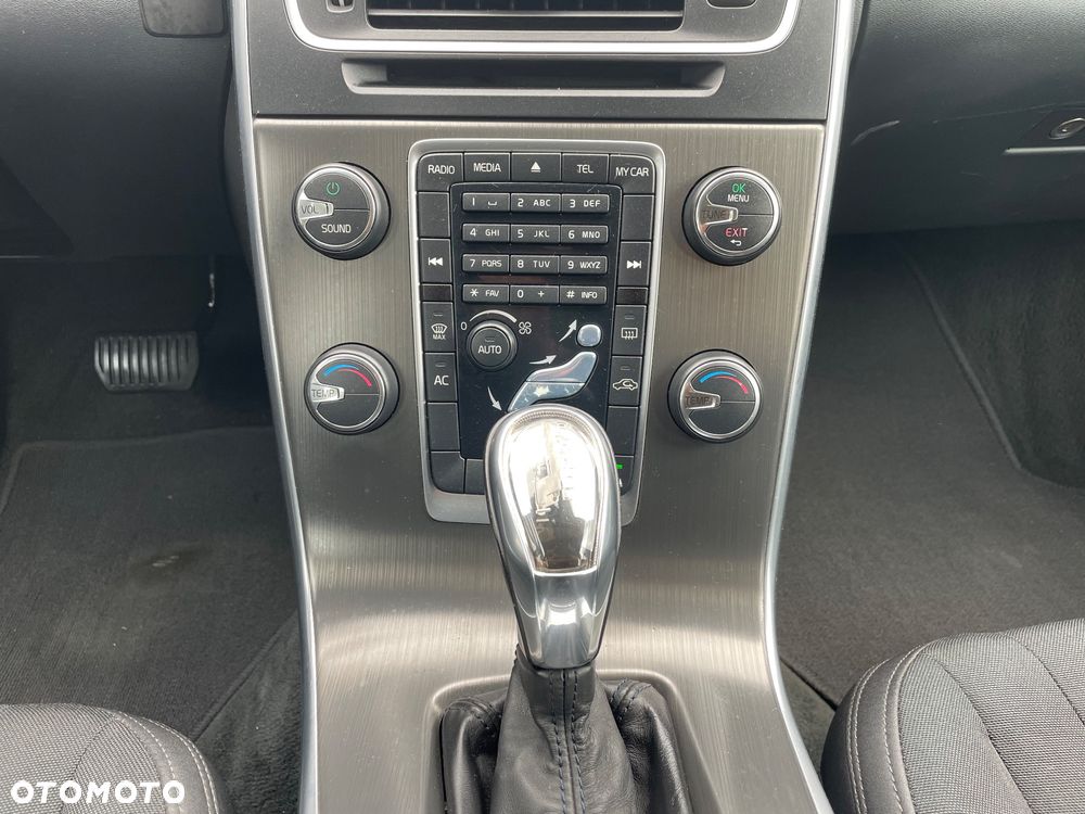 Volvo V60 - 29