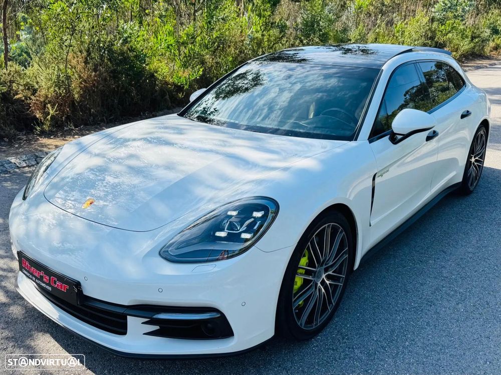 Porsche Panamera Sport Turismo 4 E-Hybrid - 2