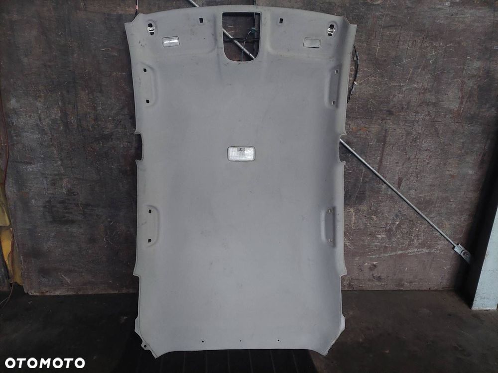 PODSUFITKA TOYOTA AURIS I HB 5D - 3