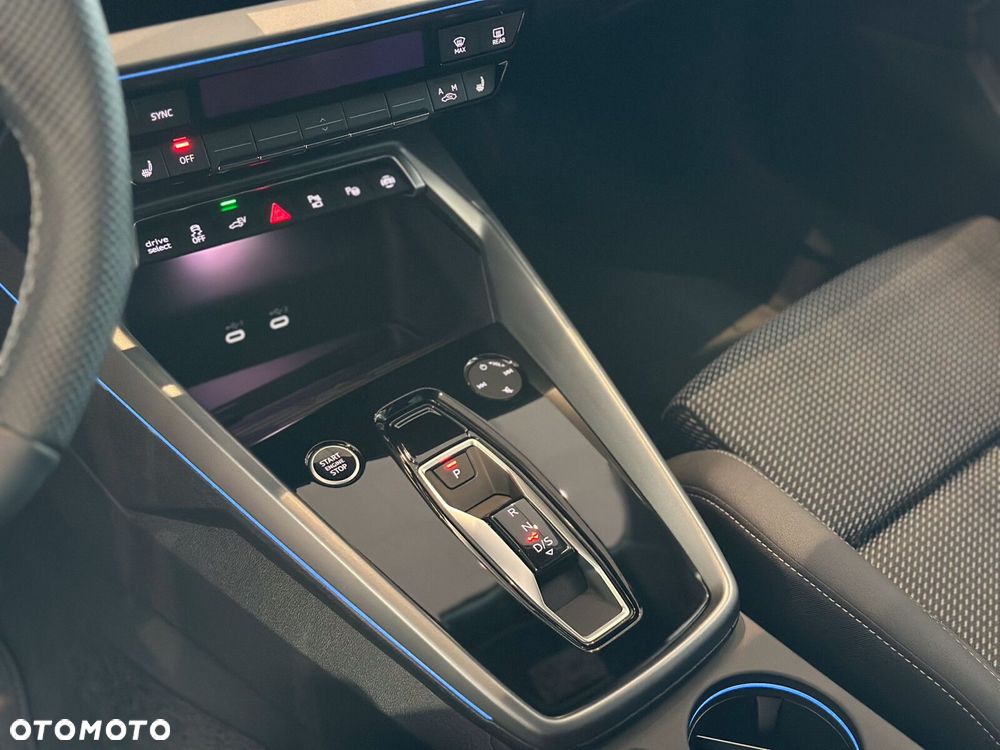 Audi A3 Sportback - 18