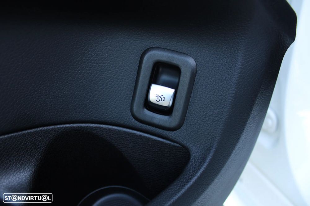 Mercedes-Benz C 300 4Matic 9G-TRONIC AMG Line Advanced - 49