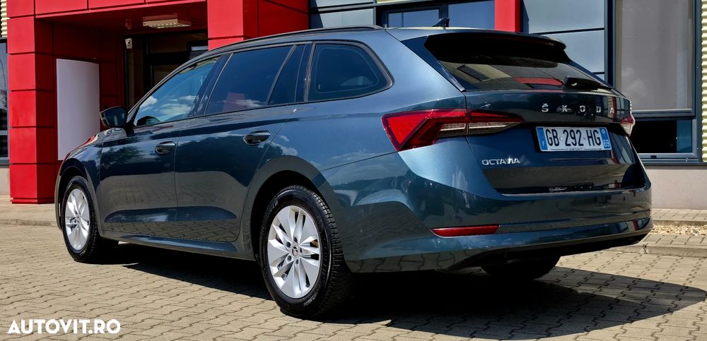 Skoda Octavia 2.0 TDI DSG Tour - 6