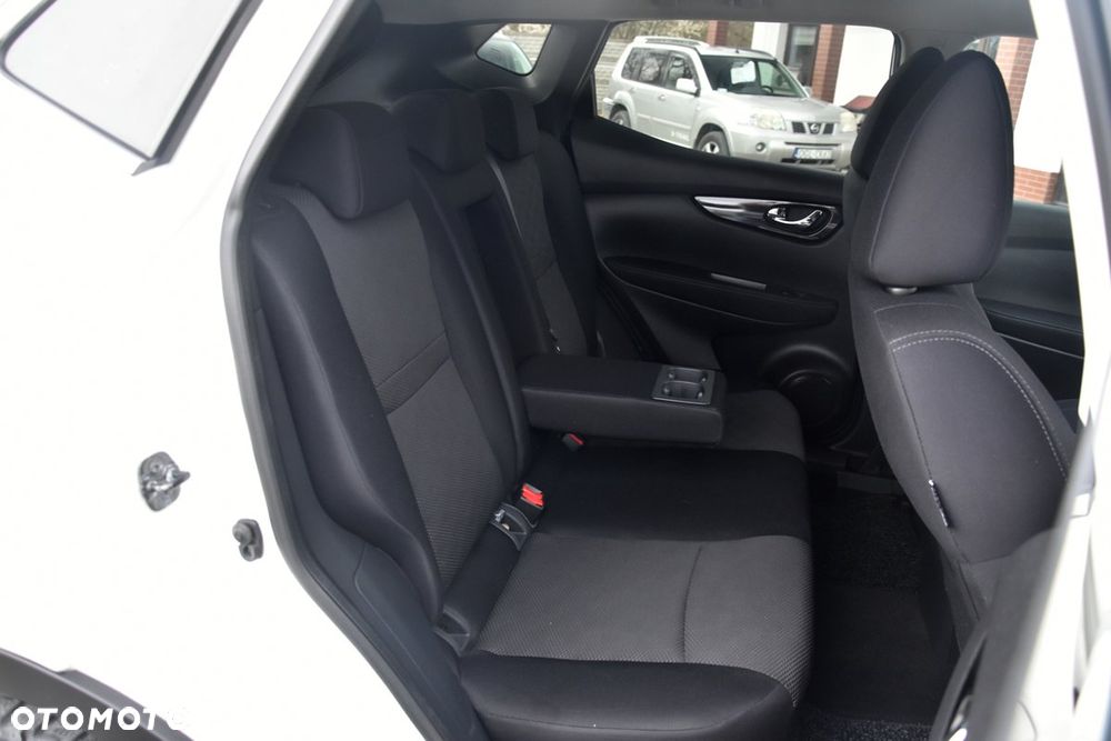 Nissan Qashqai 1.2 DIG-T 360 - 23